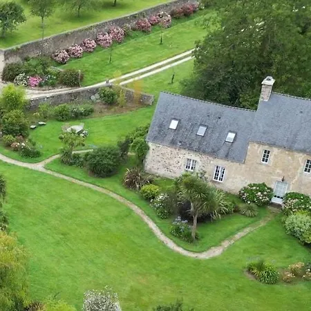 Le De Savigny Valognes