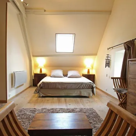 Holiday home Le De Savigny *
